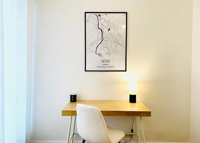 Le Subtil - Best Keys - Elegance & Confort - 2 Chambres Separees - Lit Queen Size - Smart Tv Netflix - Entre Gare & Centre Ville - A 1H De Paris - Wifi Fibre - Check-In Autonome